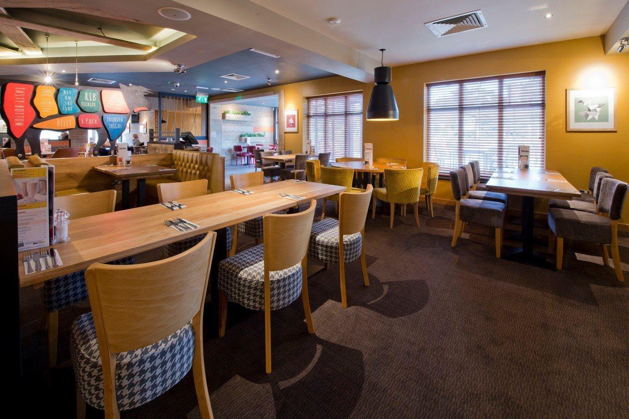 Premier Inn Ware Luaran gambar